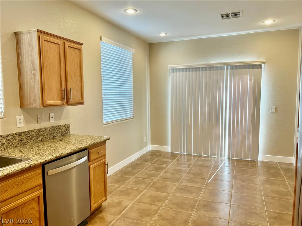 7683 Hampton Park, Las Vegas, NV 89113