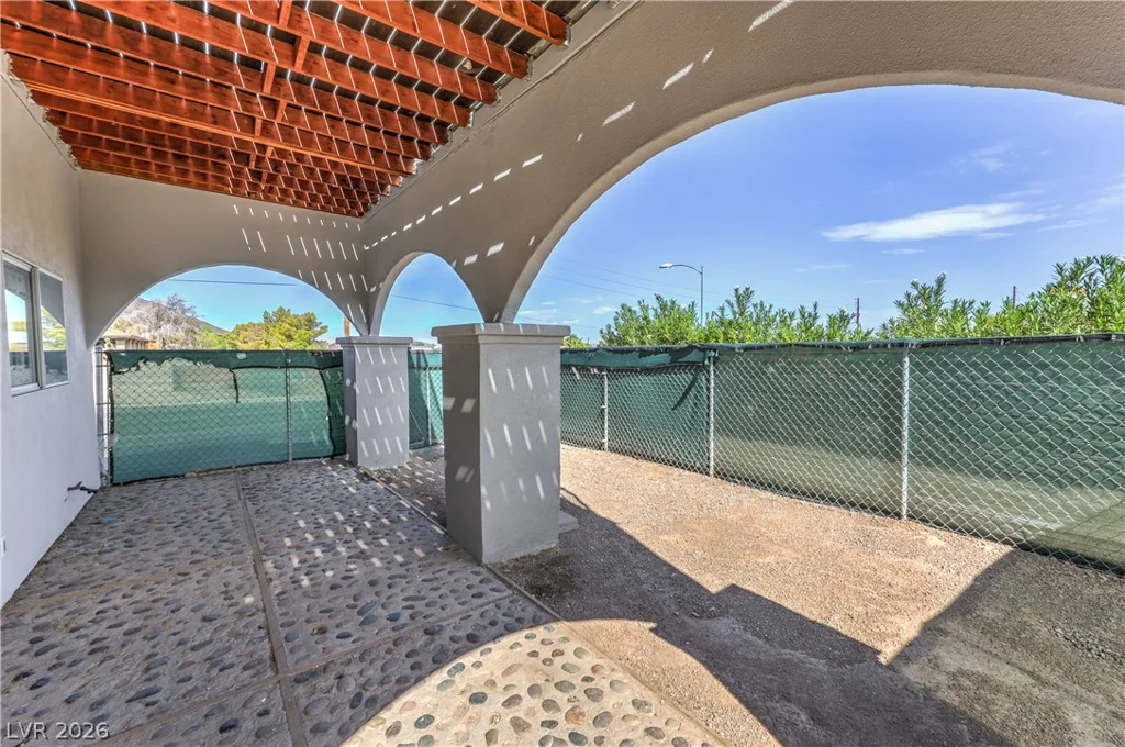 100 Kimberly, Henderson, NV 89015