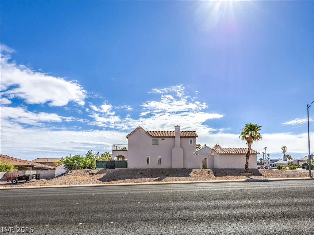 100 Kimberly, Henderson, NV 89015