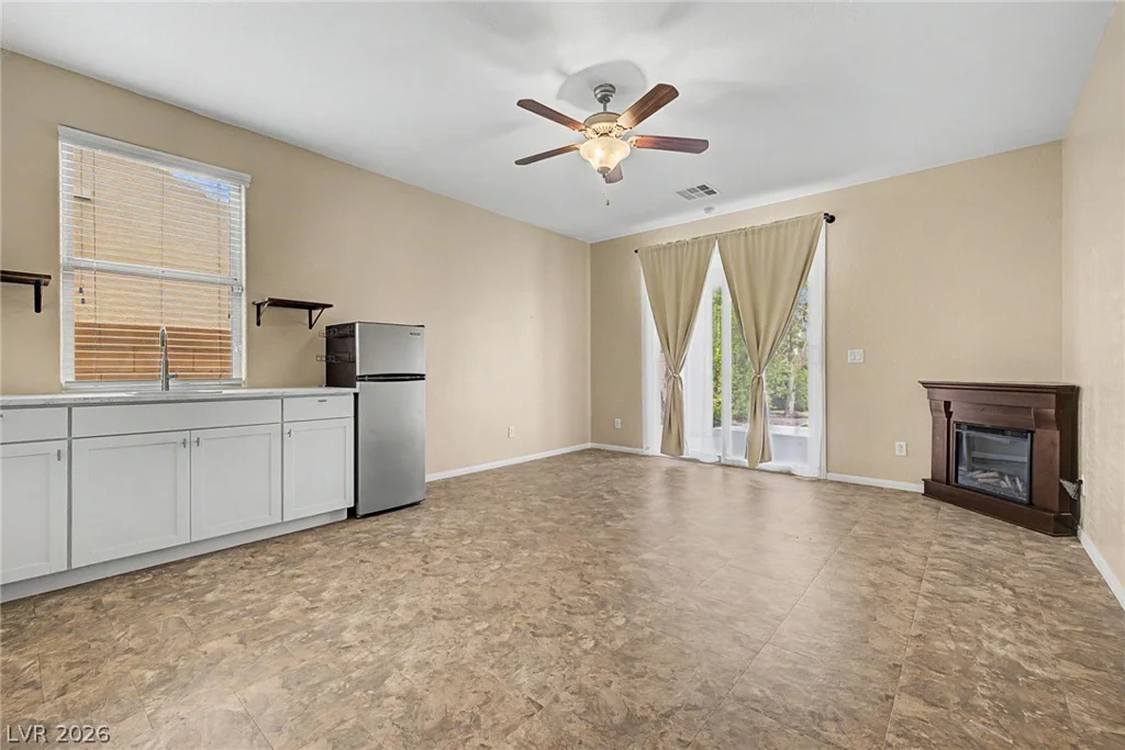 10104 Amana Oaks, Las Vegas, NV 89166