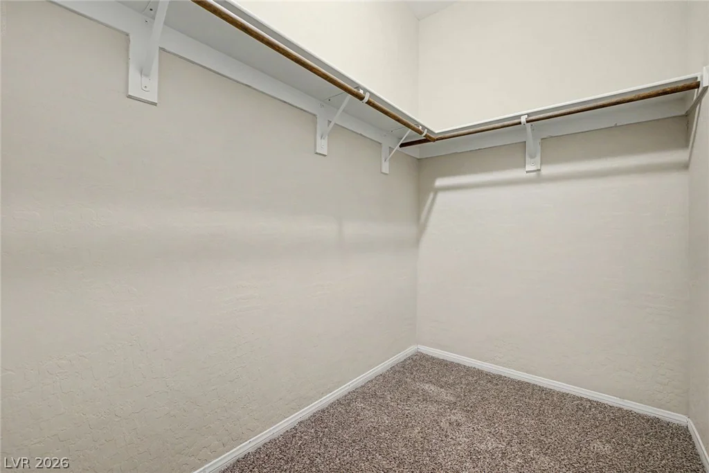 10104 Amana Oaks, Las Vegas, NV 89166