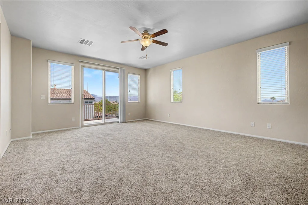 10104 Amana Oaks, Las Vegas, NV 89166