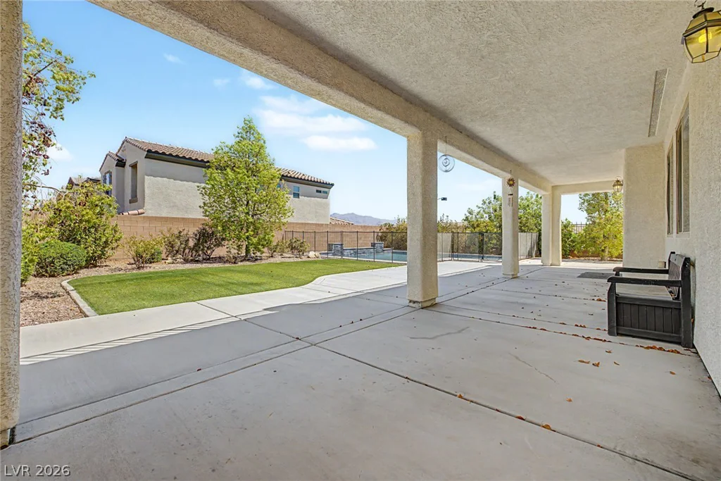 10104 Amana Oaks, Las Vegas, NV 89166