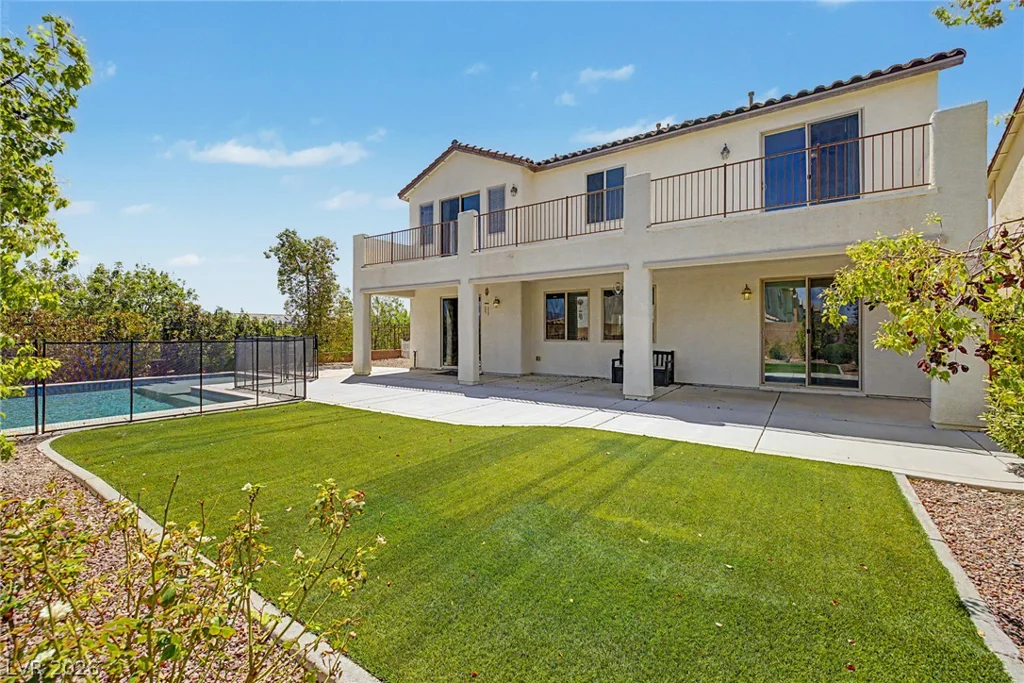 10104 Amana Oaks, Las Vegas, NV 89166