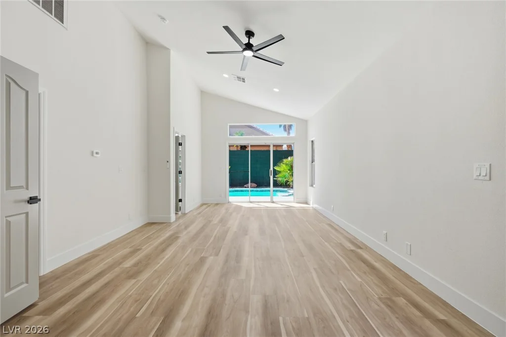 315 Modesto, Henderson, NV 89014