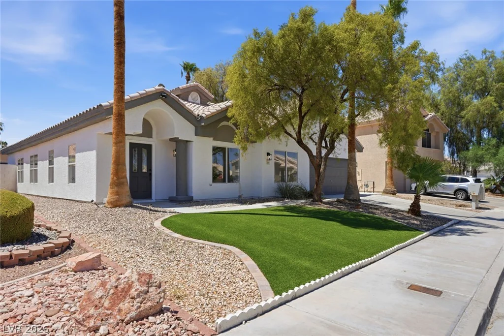 315 Modesto, Henderson, NV 89014