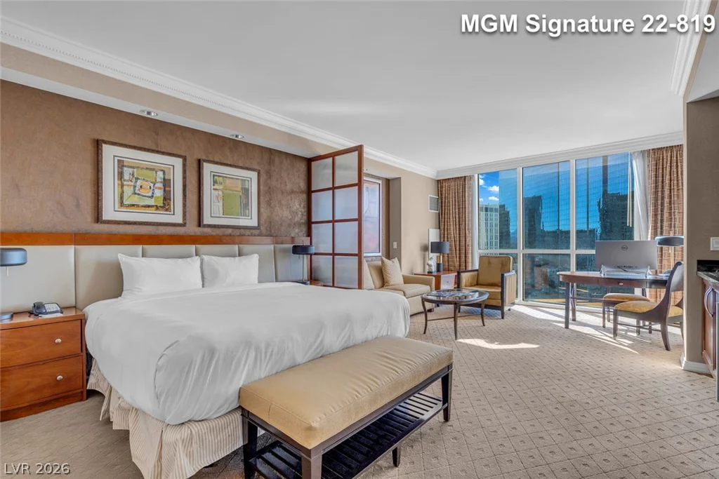125 Harmon, Las Vegas, NV 89109