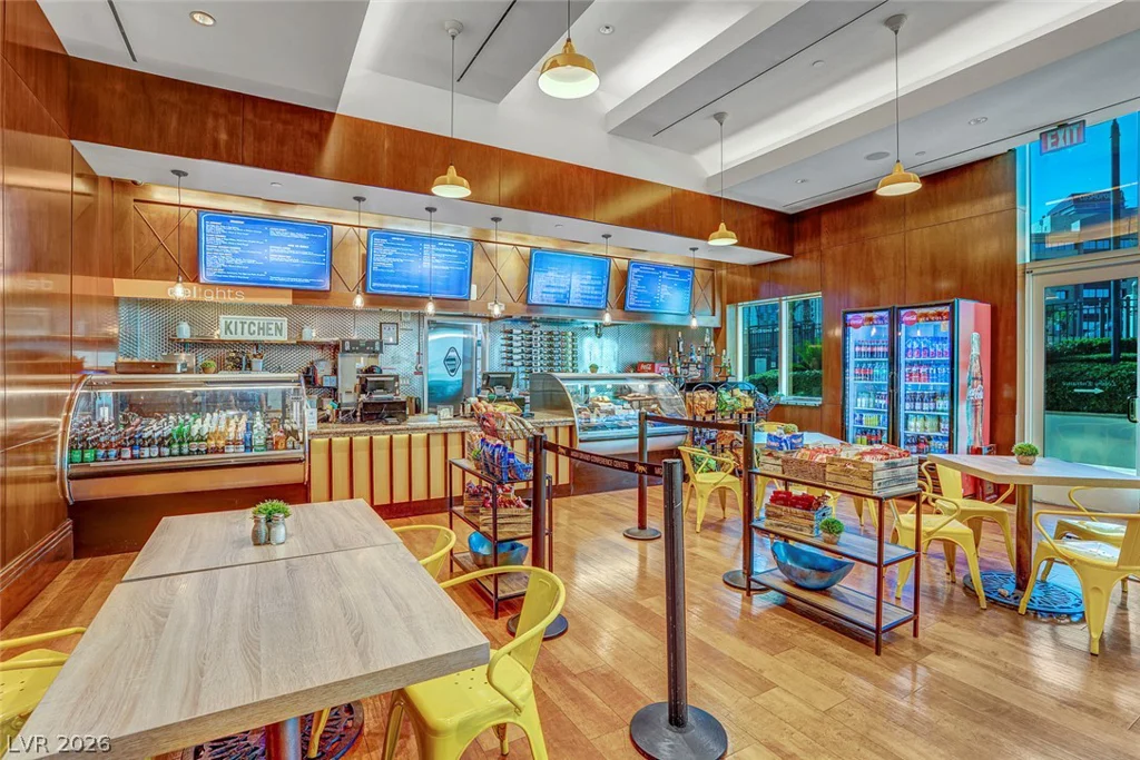125 Harmon, Las Vegas, NV 89109