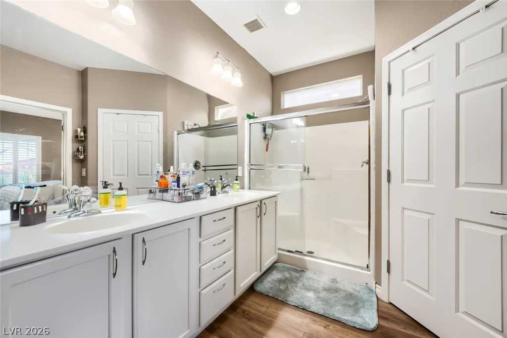 7356 Petrel, North Las Vegas, NV 89084