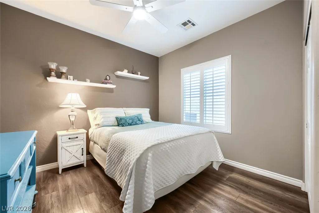 7356 Petrel, North Las Vegas, NV 89084