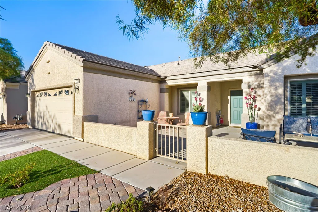 7356 Petrel, North Las Vegas, NV 89084
