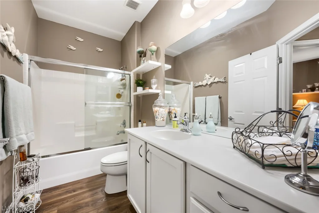 7356 Petrel, North Las Vegas, NV 89084