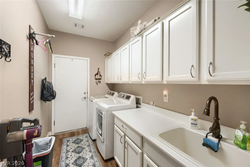 7356 Petrel, North Las Vegas, NV 89084