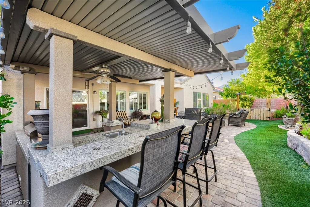 7356 Petrel, North Las Vegas, NV 89084