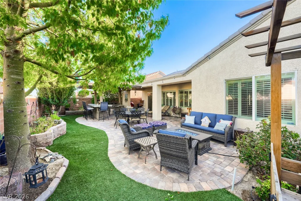 7356 Petrel, North Las Vegas, NV 89084