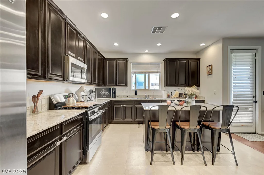 6580 Pine Hall, Las Vegas, NV 89122