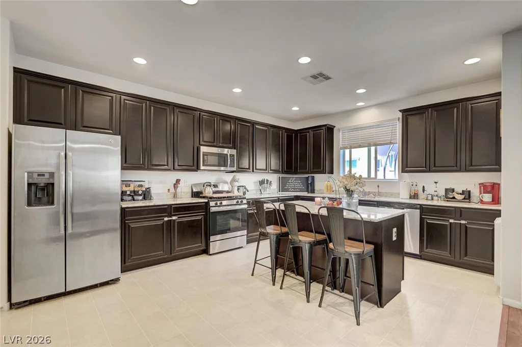 6580 Pine Hall, Las Vegas, NV 89122