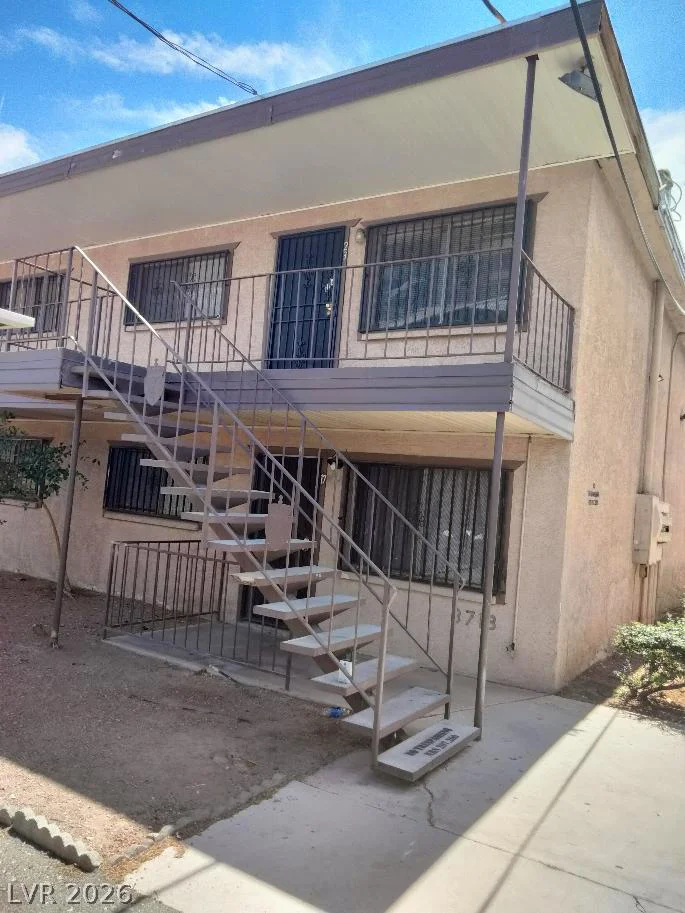 3718 Hazelwood, Las Vegas, NV 89119