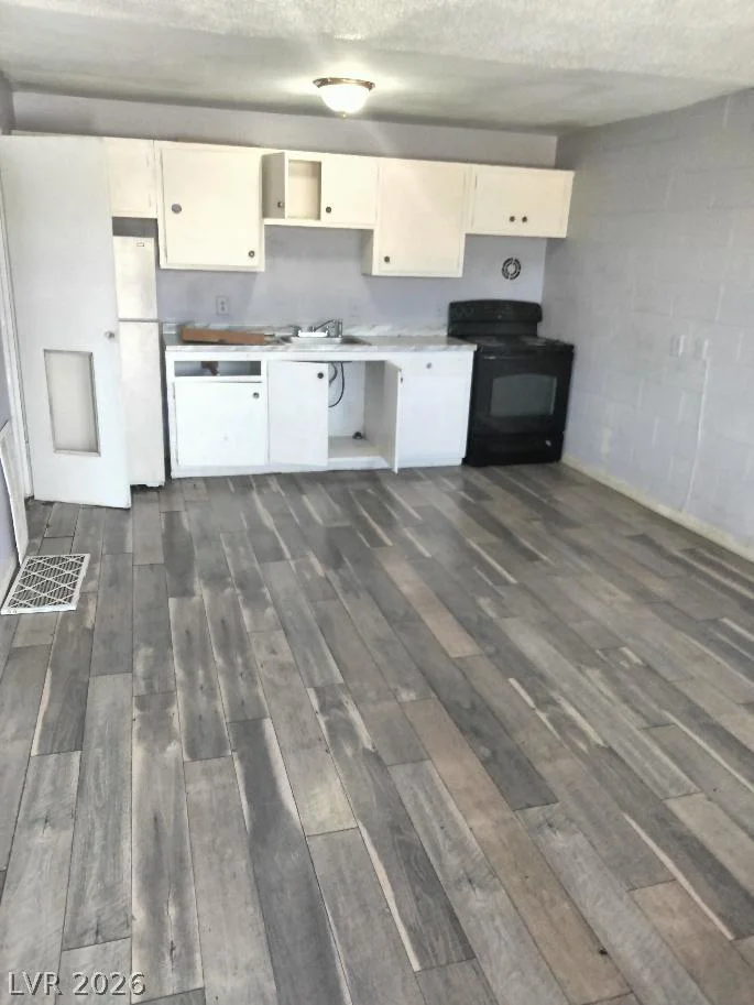 3718 Hazelwood, Las Vegas, NV 89119