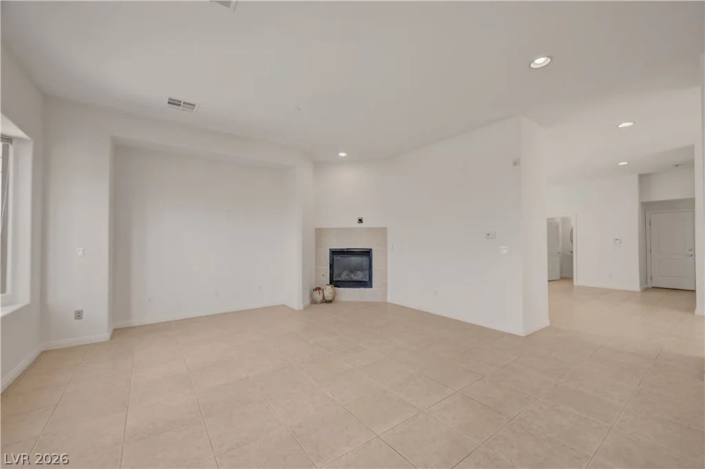 9240 Worsley Park, Las Vegas, NV 89145