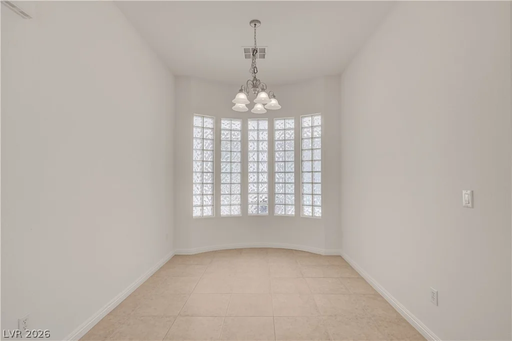 9240 Worsley Park, Las Vegas, NV 89145