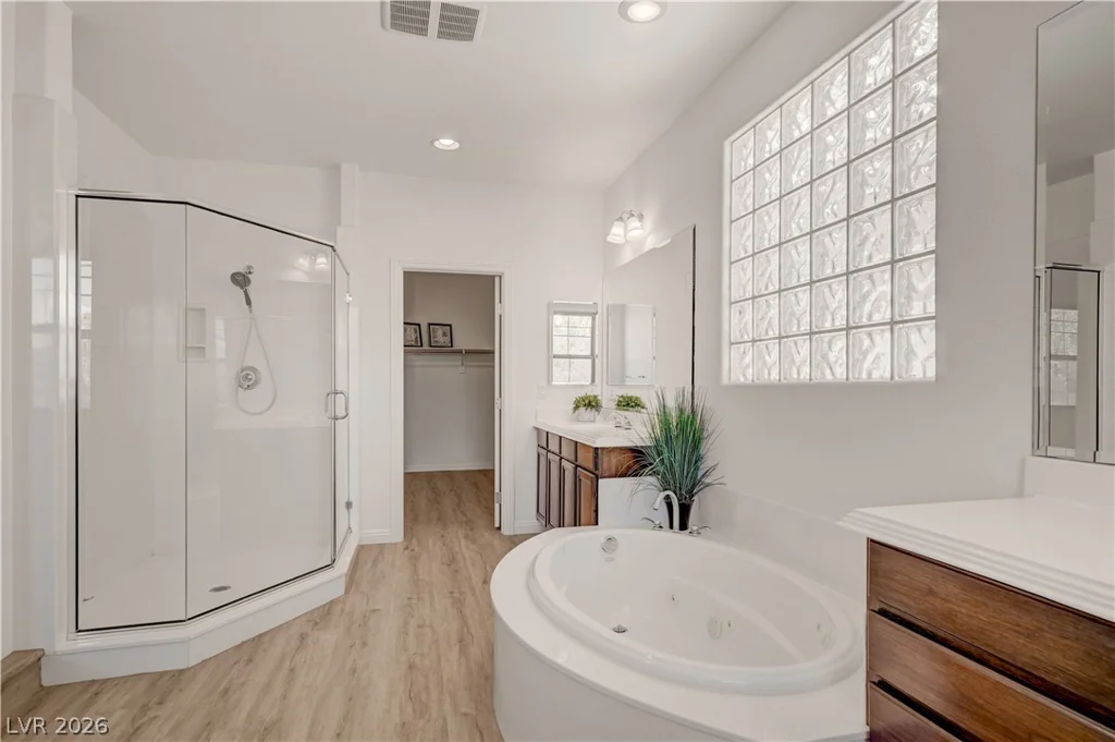 9240 Worsley Park, Las Vegas, NV 89145