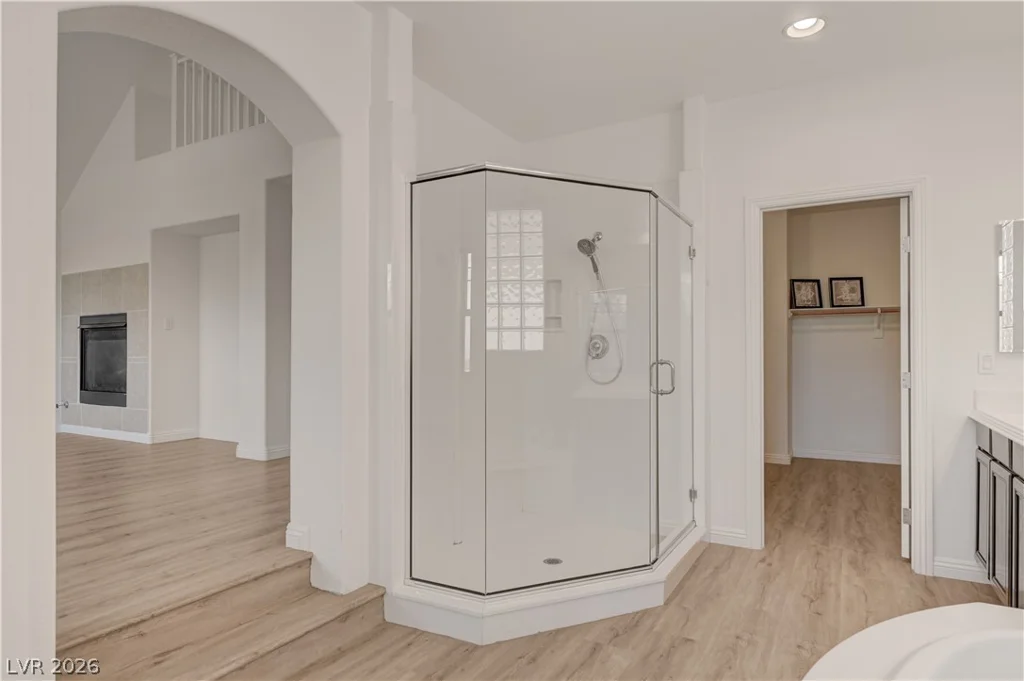 9240 Worsley Park, Las Vegas, NV 89145