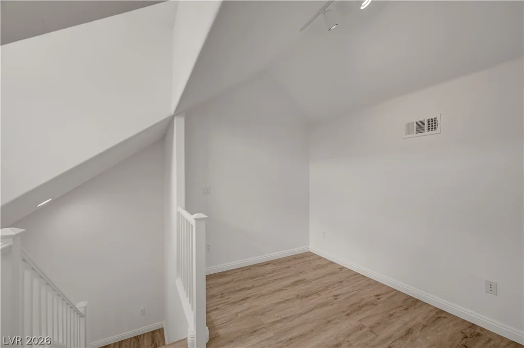 9240 Worsley Park, Las Vegas, NV 89145