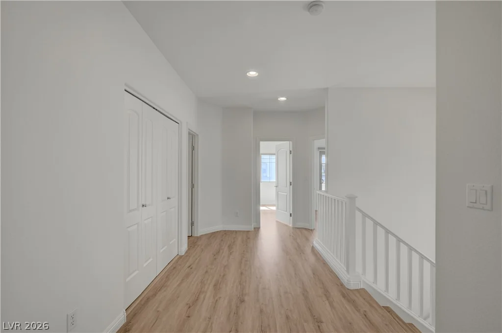 9240 Worsley Park, Las Vegas, NV 89145