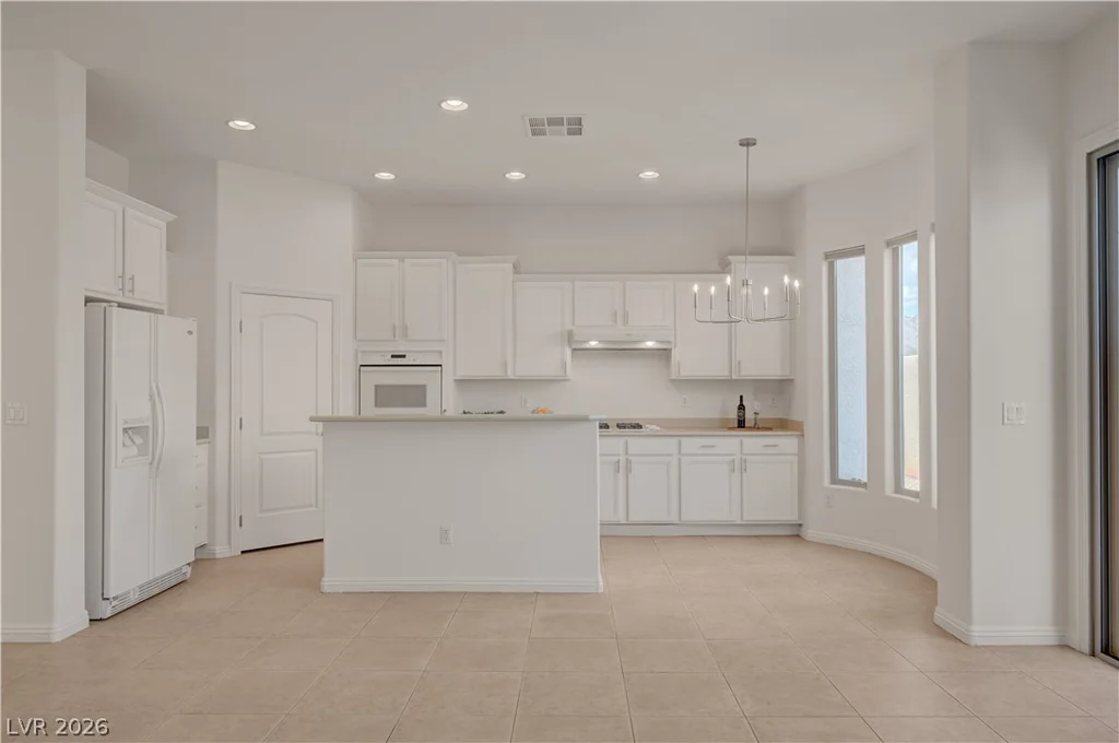 9240 Worsley Park, Las Vegas, NV 89145