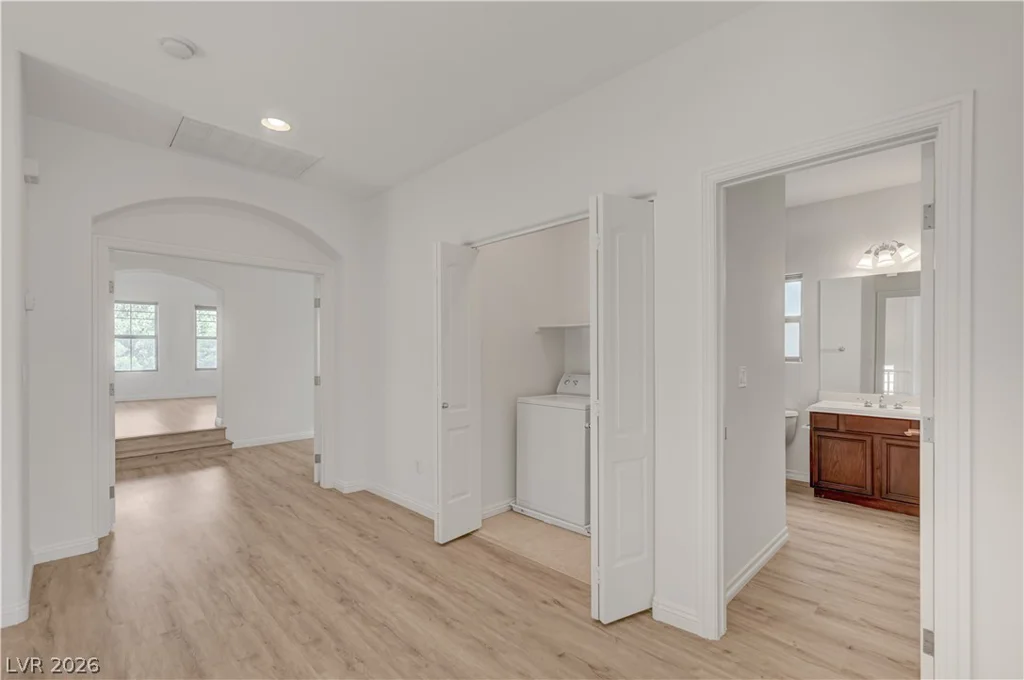 9240 Worsley Park, Las Vegas, NV 89145