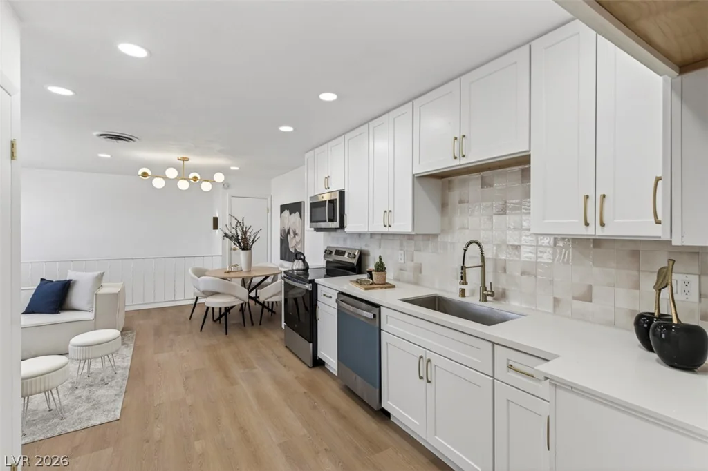 1339 Elizabeth, Las Vegas, NV 89119