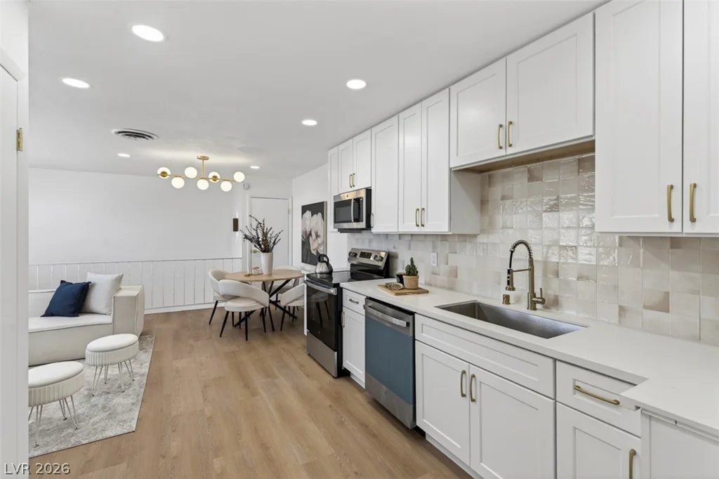 1339 Elizabeth, Las Vegas, NV 89119