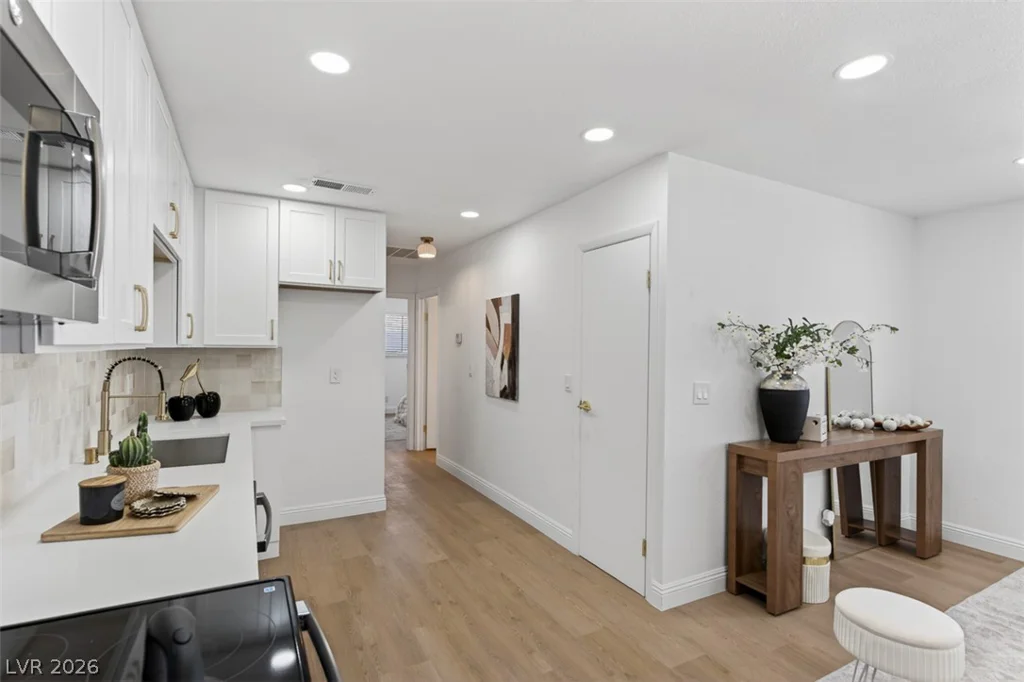 1339 Elizabeth, Las Vegas, NV 89119