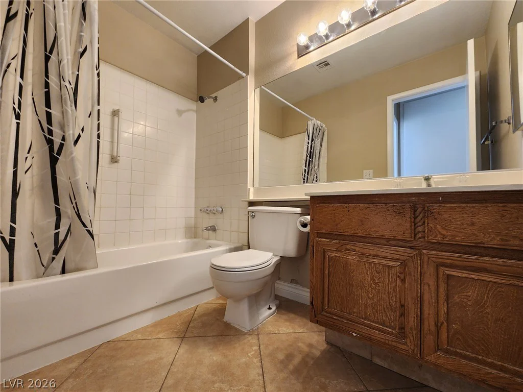 6703 Dominion, Las Vegas, NV 89103