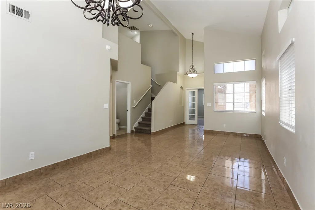6572 Grand Oaks, Las Vegas, NV 89156