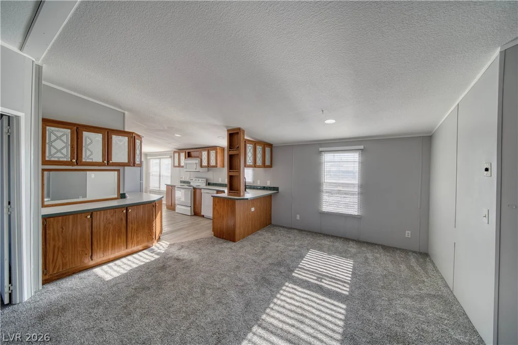 320 Comstock, Pahrump, NV 89048