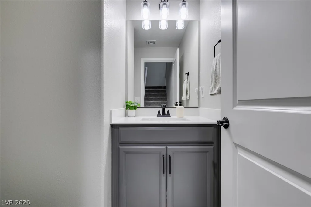 1909 Rini Ridge, North Las Vegas, NV 89031