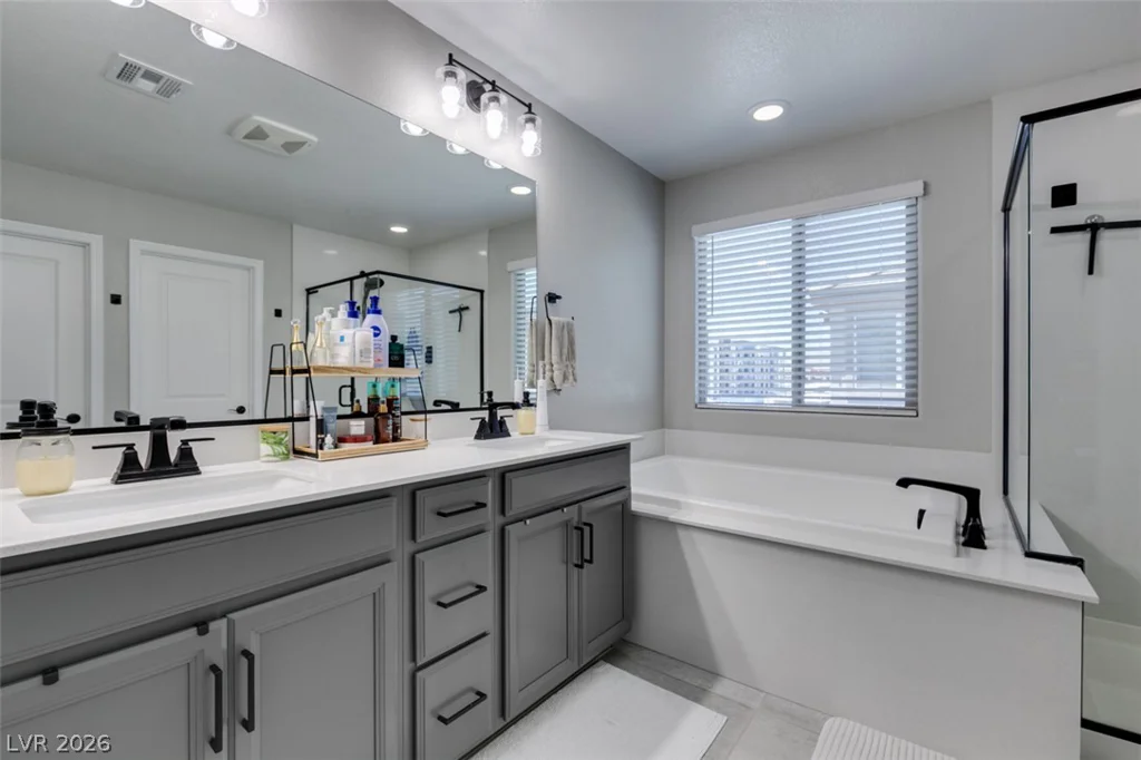 1909 Rini Ridge, North Las Vegas, NV 89031