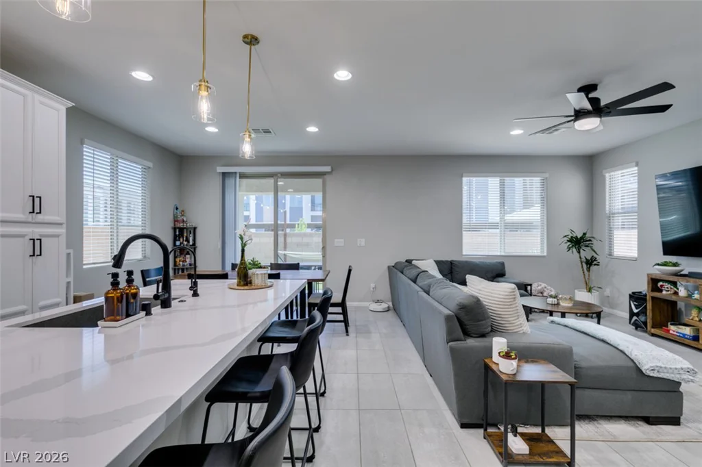 1909 Rini Ridge, North Las Vegas, NV 89031