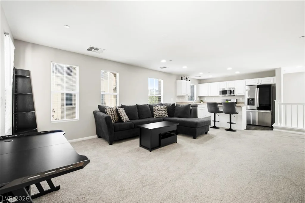 8933 Jamie Lee, Las Vegas, NV 89149
