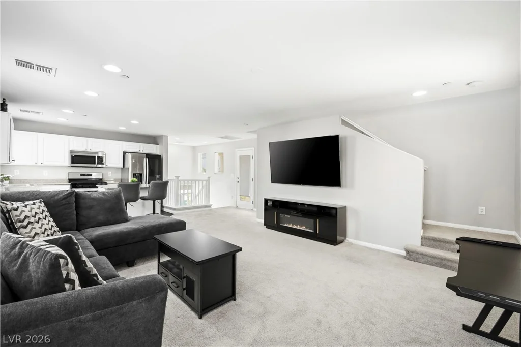 8933 Jamie Lee, Las Vegas, NV 89149