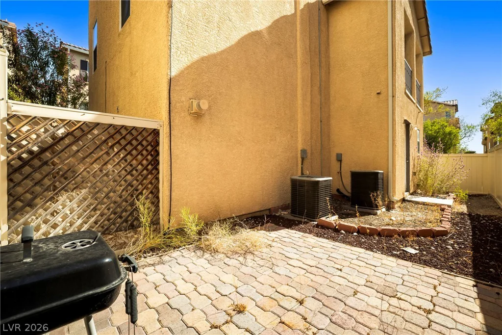 8933 Jamie Lee, Las Vegas, NV 89149