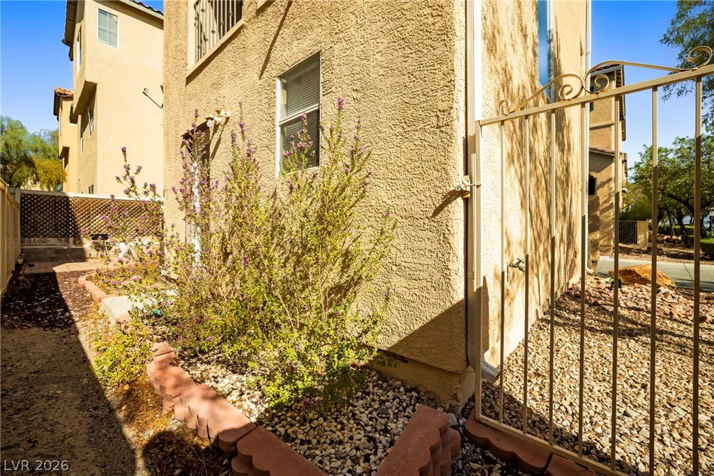 8933 Jamie Lee, Las Vegas, NV 89149
