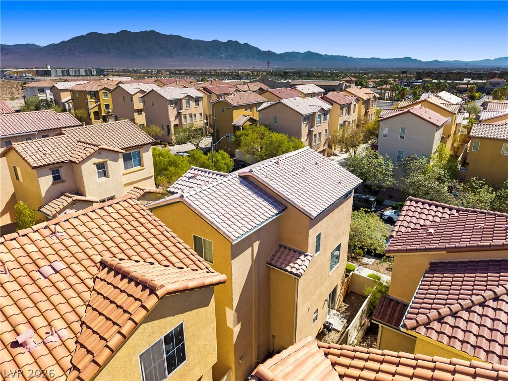 8933 Jamie Lee, Las Vegas, NV 89149