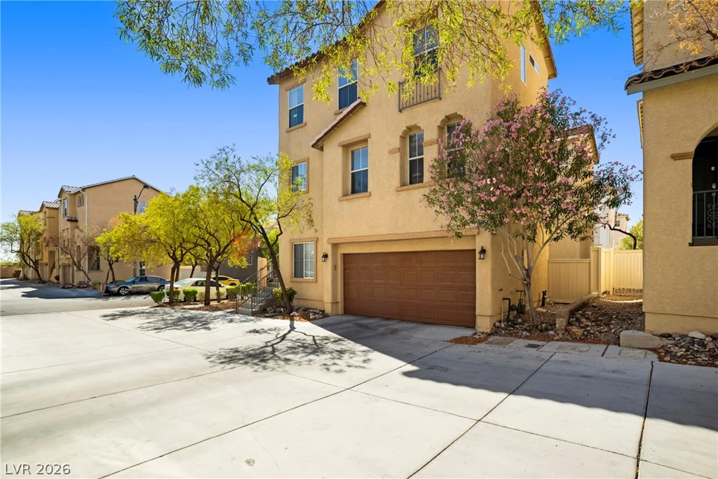8933 Jamie Lee, Las Vegas, NV 89149