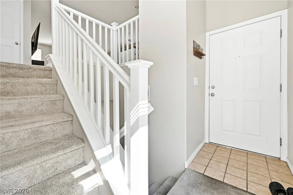 8933 Jamie Lee, Las Vegas, NV 89149