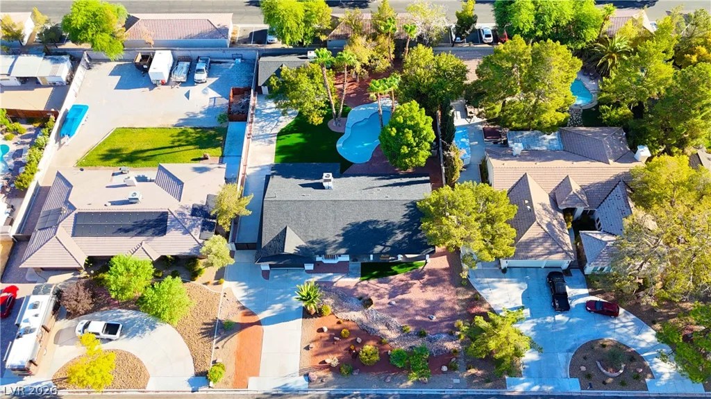 6156 Foxcroft, Las Vegas, NV 89108