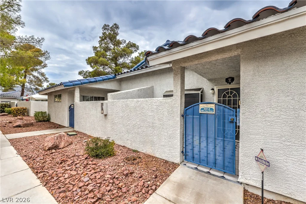 2041 Willowbury, Las Vegas, NV 89108