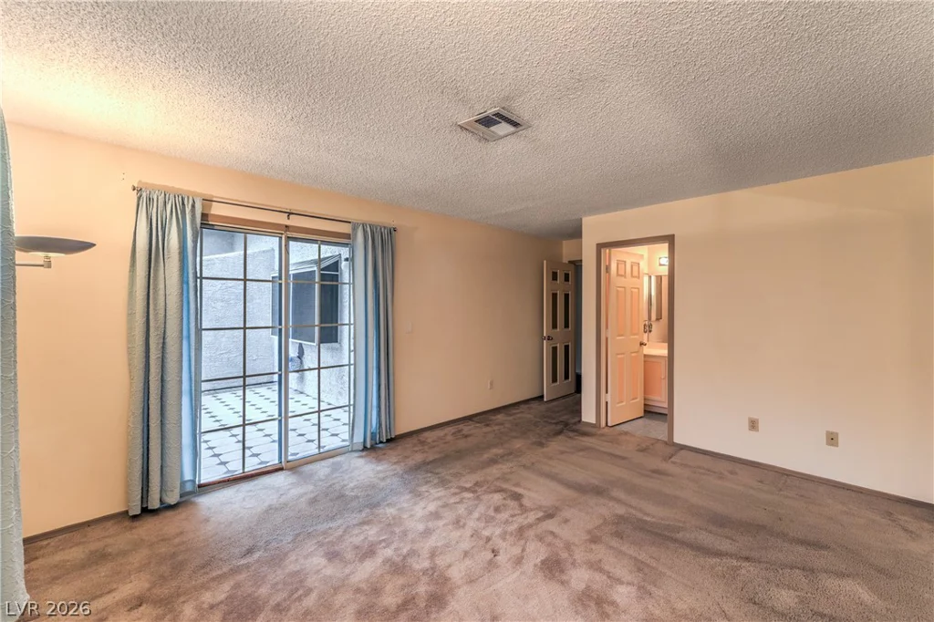 2041 Willowbury, Las Vegas, NV 89108